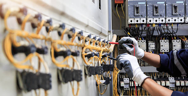 Professional Electrician technician working in University Heights, OH